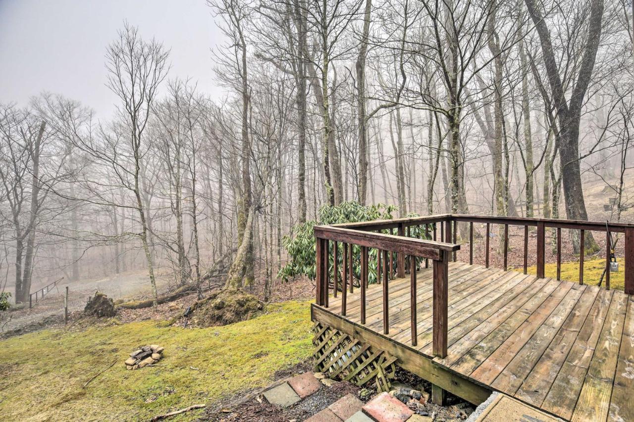 Modern Sugar Mountain Escape With Deck And Grill!アパートメント エクステリア 写真